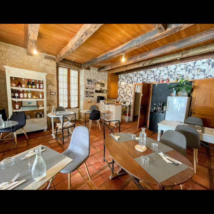 Mirabelles_dining_room